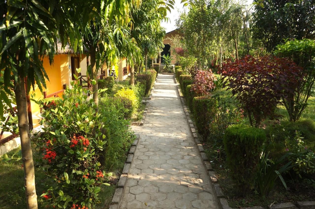 Mr. B'S Place Bardiya Dış mekan fotoğraf
